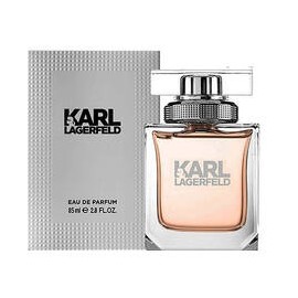 Kārlis Lāgerfelds viņai EDP