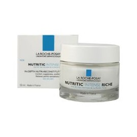 Giliai maitinantis...